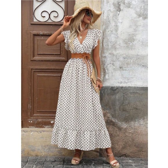 Printed Maxi Bohemian Dress Butterfly Cap Sleeve White Tan - Picture 6 of 7